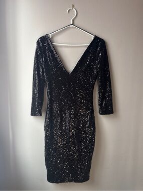 Black Women’s Sequin Dress V-Neck